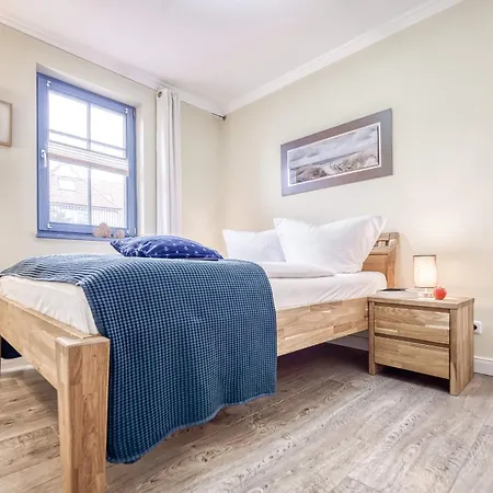 Birkmaase 10 - 1 Apartment Zingst